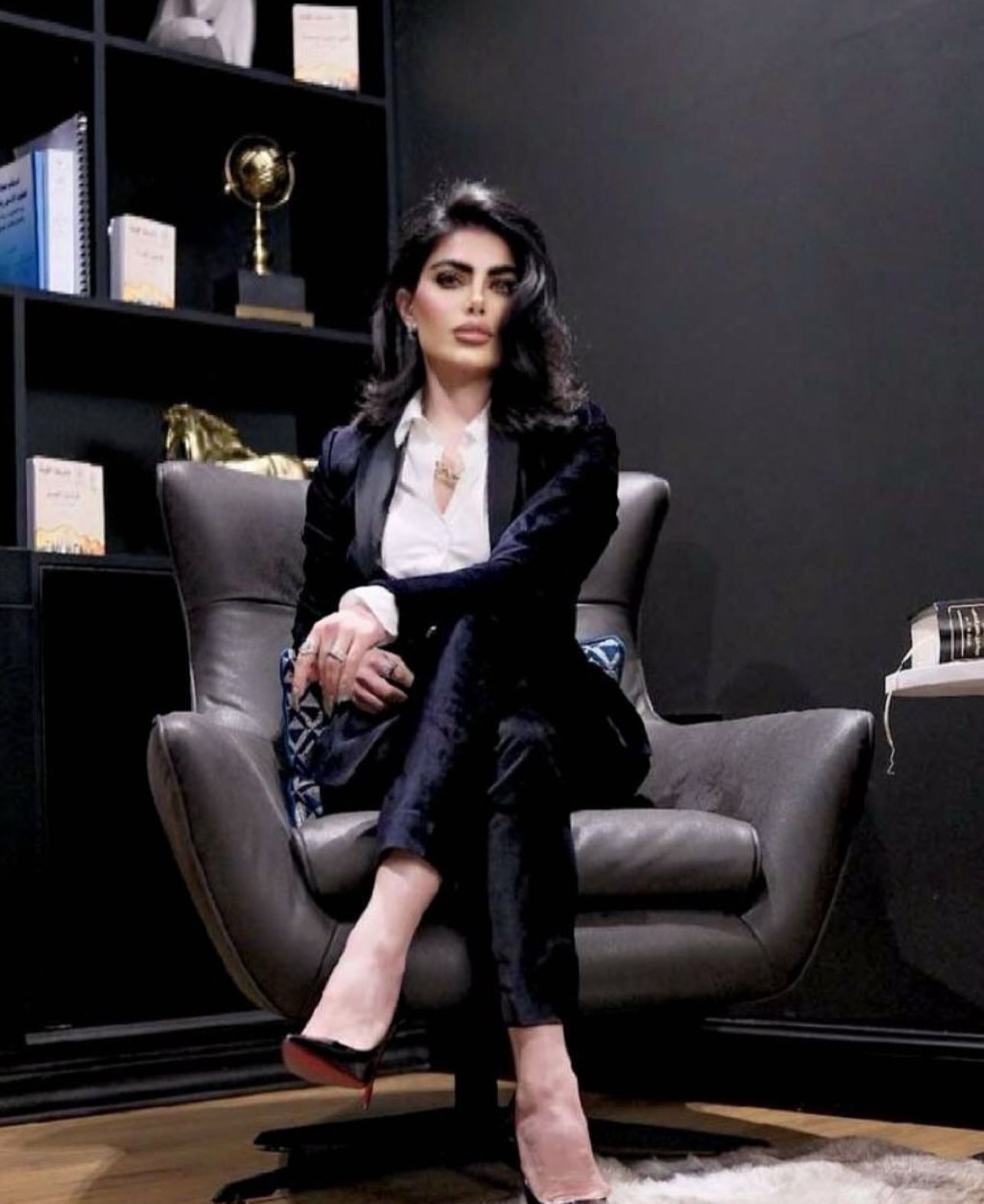 المحامية إيمان عبد الرزاق العلي